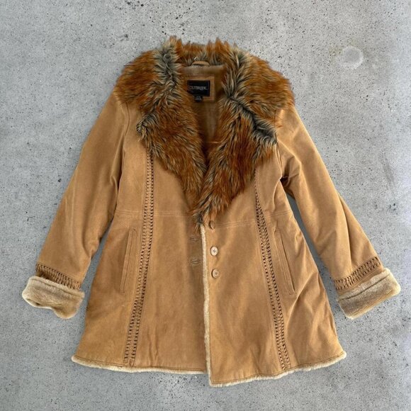 Vintage tan suede coat with faux fur trim - Picture 8 of 8